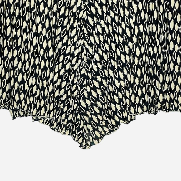 Max Studio Black and Cream Leaf Print Lined Midi Skirt Size L/ XL - Picture 3 of 11